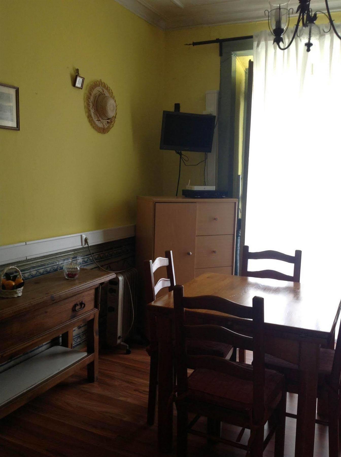 New Aljubarrota Guest House Лиссабон Экстерьер фото